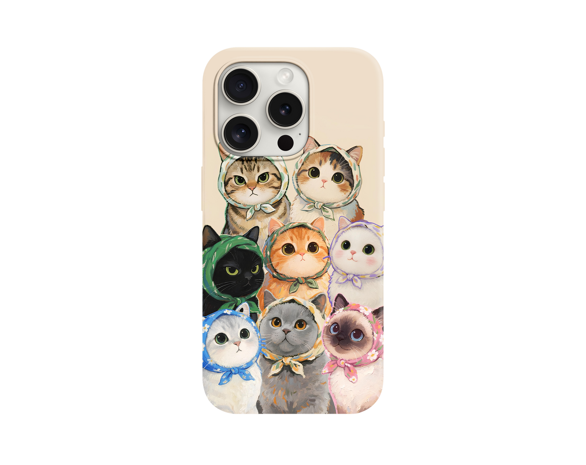Babushka Kediler Temalı Telefon Kılıfı