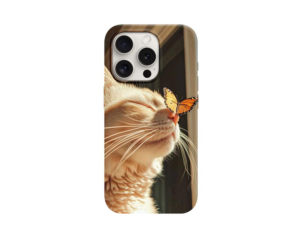 Burnunda Kelebek Olan Sevimli Kedi Telefon Kılıfı
